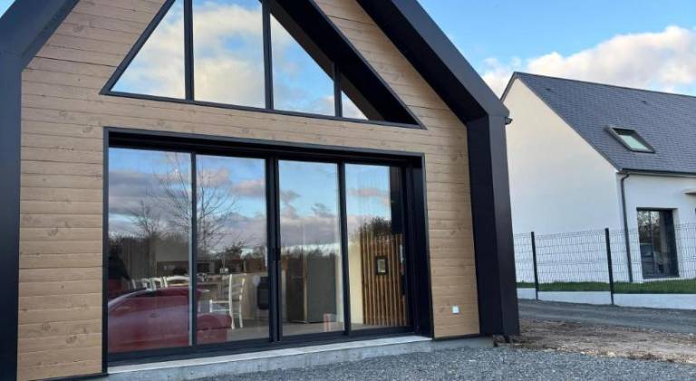 House with patio, private pool & garden | Perfect for remote work in Chinon
