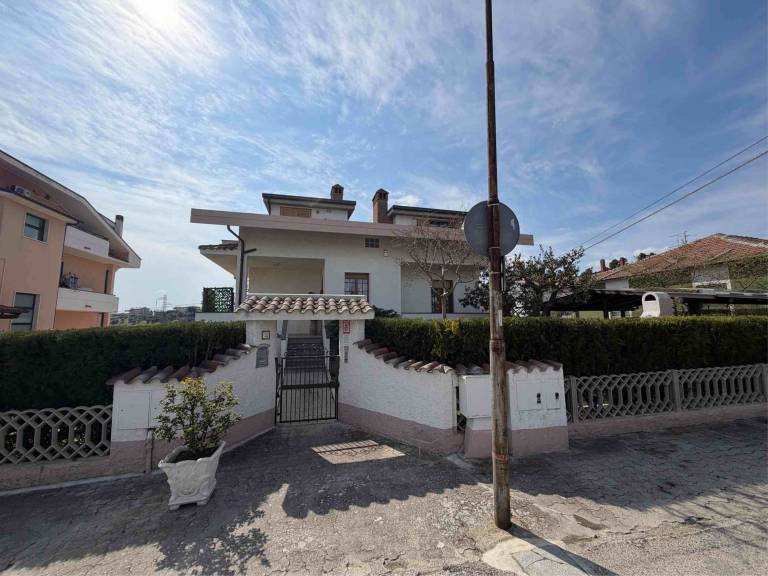 Ferienwohnung in Piane Maglierici, Montagnola f&uuml;r max. 6 Personen