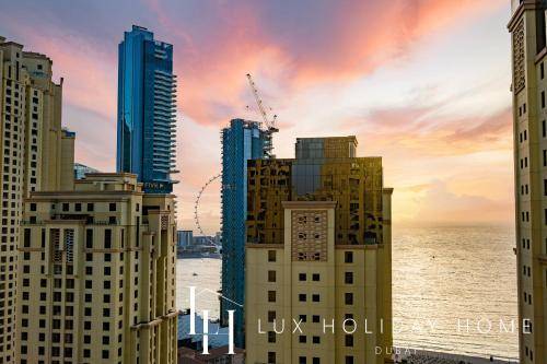 Apartment Emirates Hills