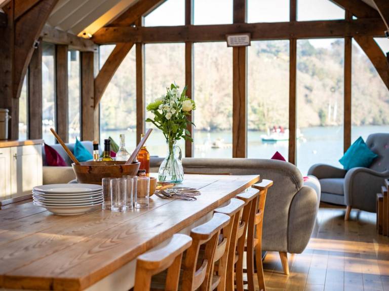 Cottage with garden | Water view — photo 2