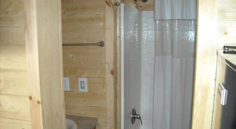 Yosemite Lakes Wheelchair Accessible Cottage 53 — photo 3