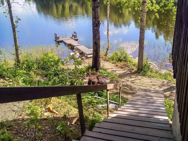 Vacation home with sauna & patio — photo 3