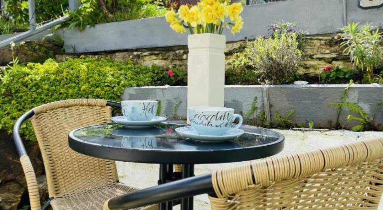 Vacation home with garden & patio — photo 4