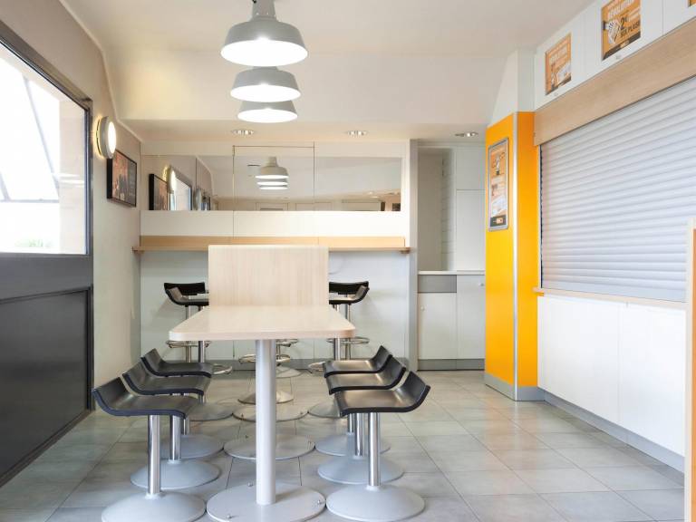 ChicOtel Perigueux Boulazac — photo 3