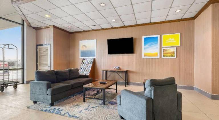 Days Inn by Wyndham Madisonville — photo 4