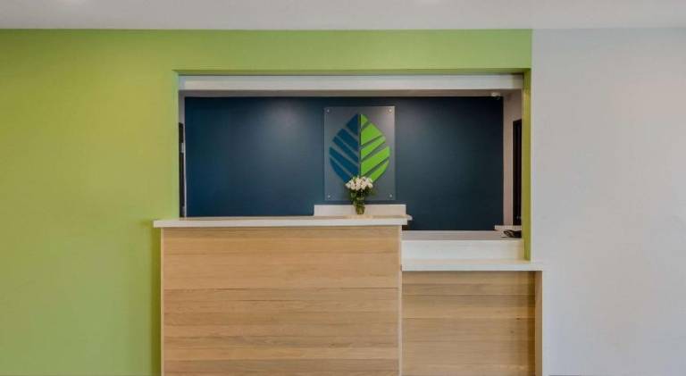 WoodSpring Suites Roanoke — photo 4