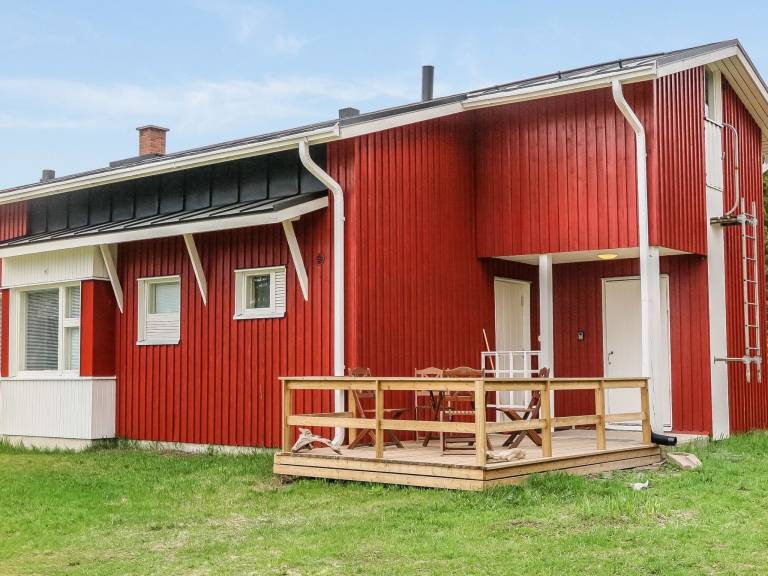 House with 2 rooms for 6 persons in Kemi