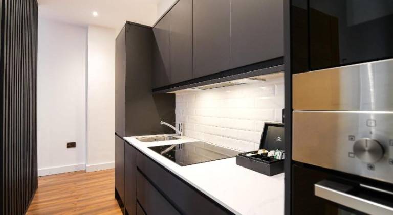 Apartment | Next to Manchester Town Hall | Good for workation — photo 2