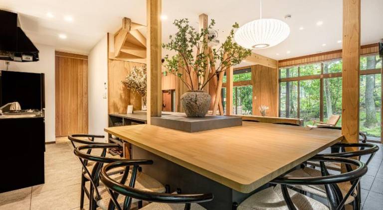 Pleasant villa with hot tub | Pet-friendly — photo 5