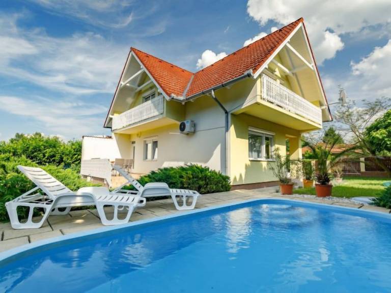 Ferienhaus  Balatonudvari