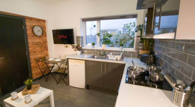 Apartment with 2 rooms for 6 persons — photo 5
