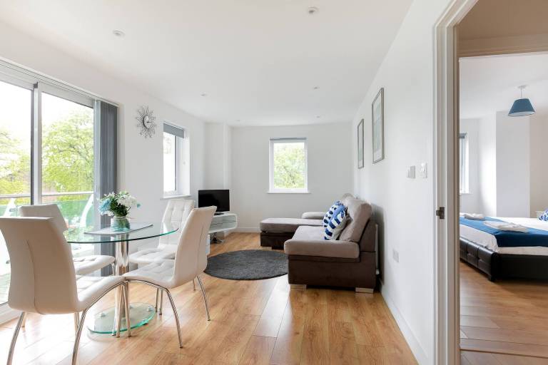 Apartment  London Borough of Enfield