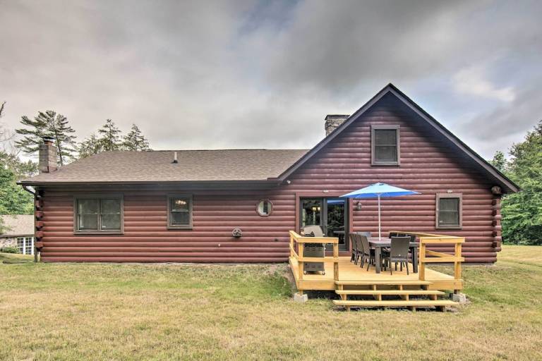 Cabin Pine Grove