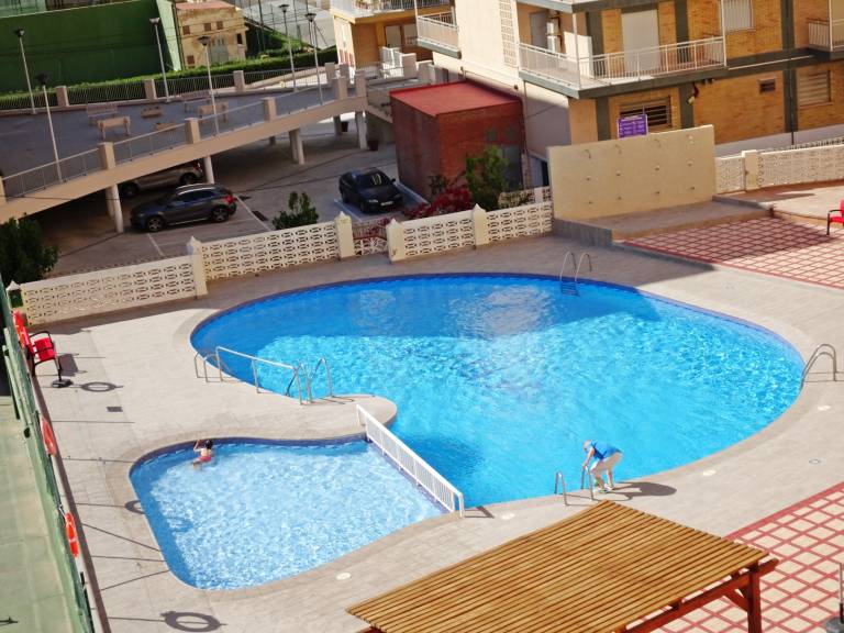 Family-oriented apartment with patio, garden & pool | Close to the beach | Pet-friendly — photo 2