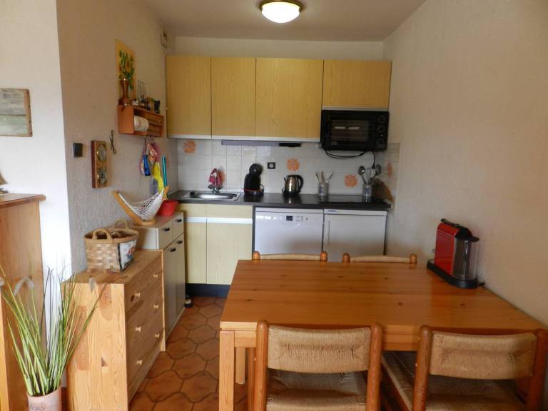 Holiday apartment with 1 room for 4 persons — photo 5
