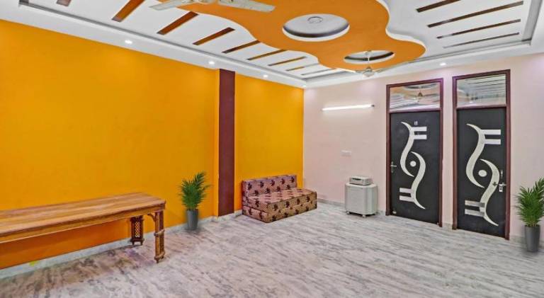 Super Hotel O Premium Room in New Delhi