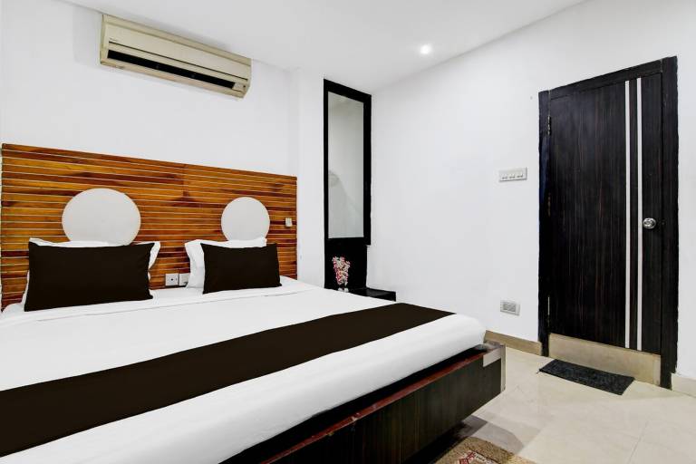 Super Collection O Minto Park Formerly Hotel Gardenia