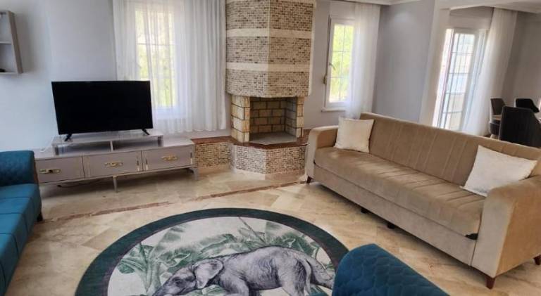 Villa with private pool, barbeque & hot tub | Suitable for remote work | Pets allowed — photo 2