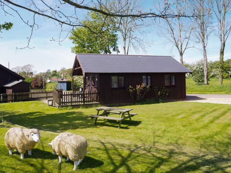 House Nawton