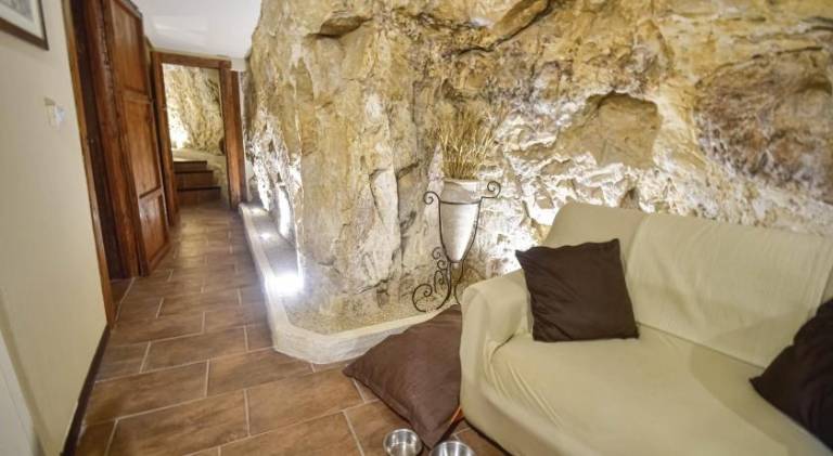 House | Next to Duomo of San Giorgio — photo 2