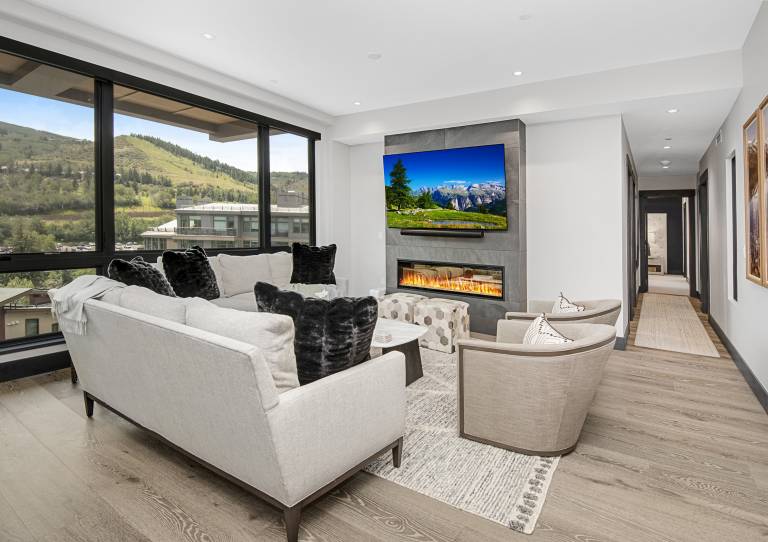 Condo  Avon