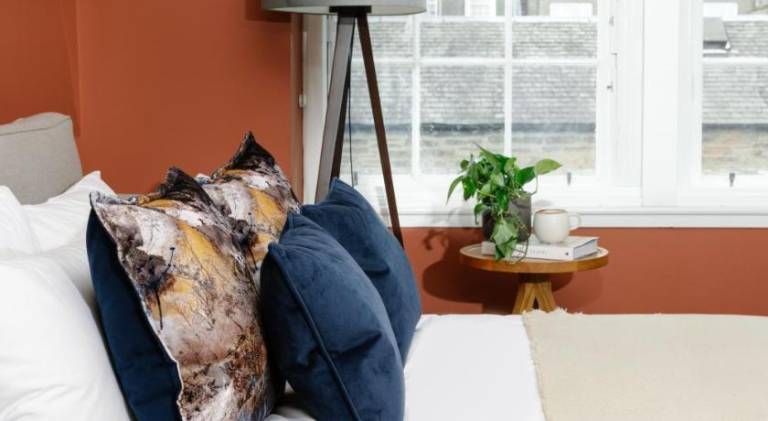 Serviced apartment | Close to Edinburgh Castle in Stockbridge