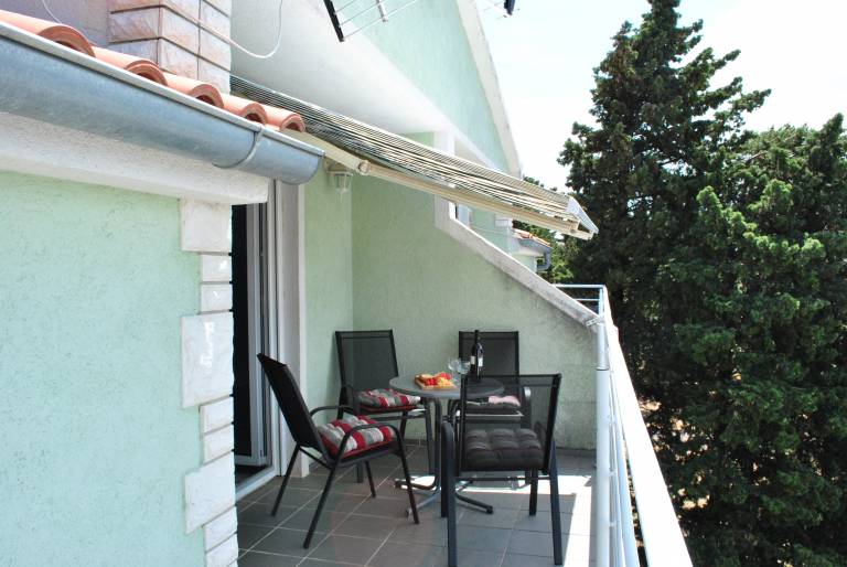 Apartments Smokvica - Studio Apt with Sea View in Starigrad