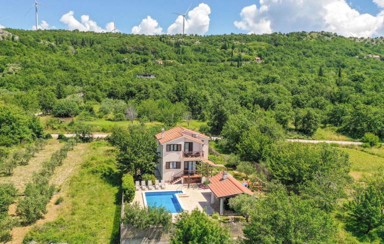 kuća  Blato Na Cetini