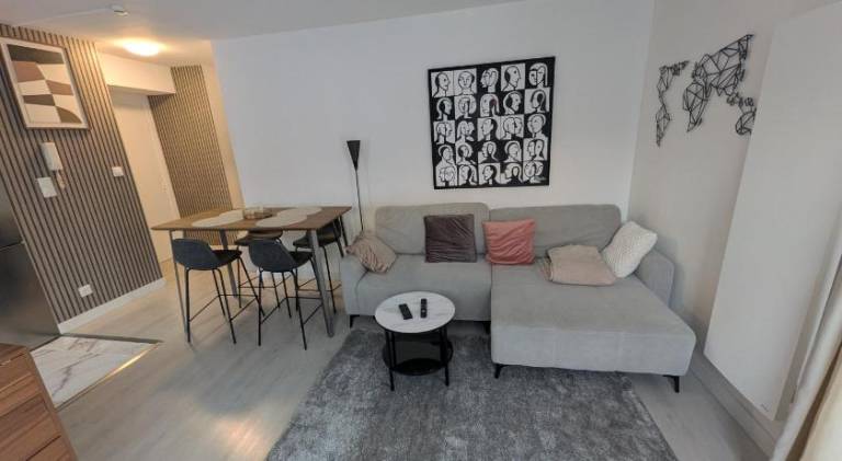 Rental apartment with 1 room for 3 persons in Woippy