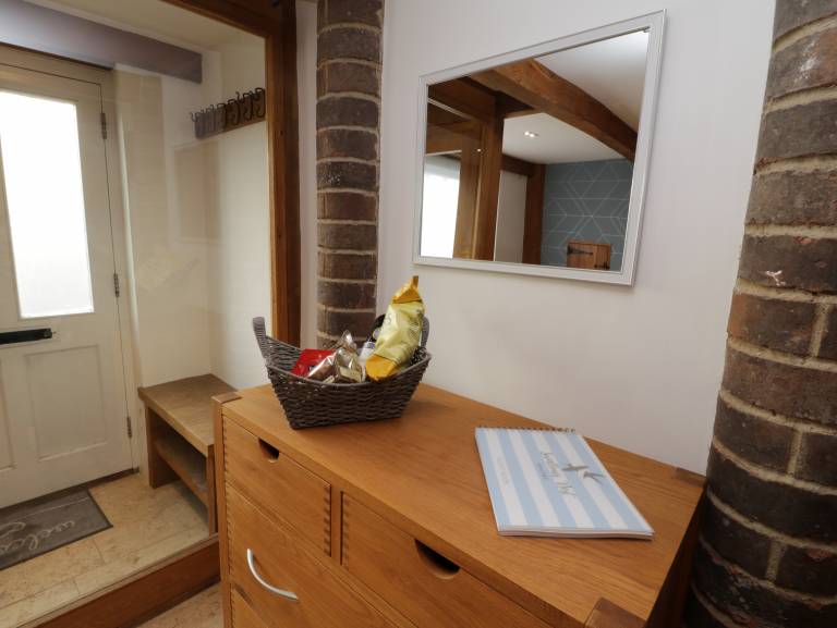 Family-oriented cottage | Beach view | Close to the beach | Pet-friendly — photo 4