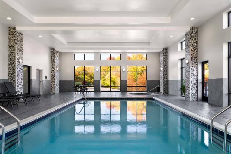 Hampton Inn Stafford/Quantico & Conference Center — photo 3