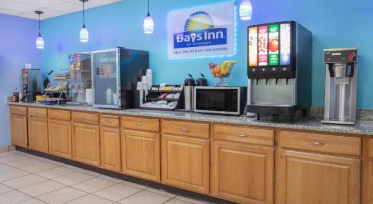 Days Inn by Wyndham Livonia/Canton/Detroit — photo 5