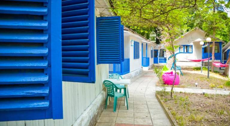Albatross Retro Summer Love Bungalow — photo 5