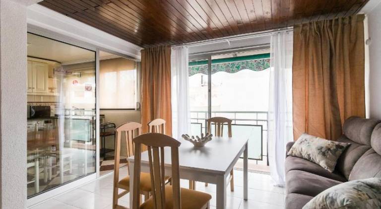 Apartment with 2 rooms for 4 persons — photo 3