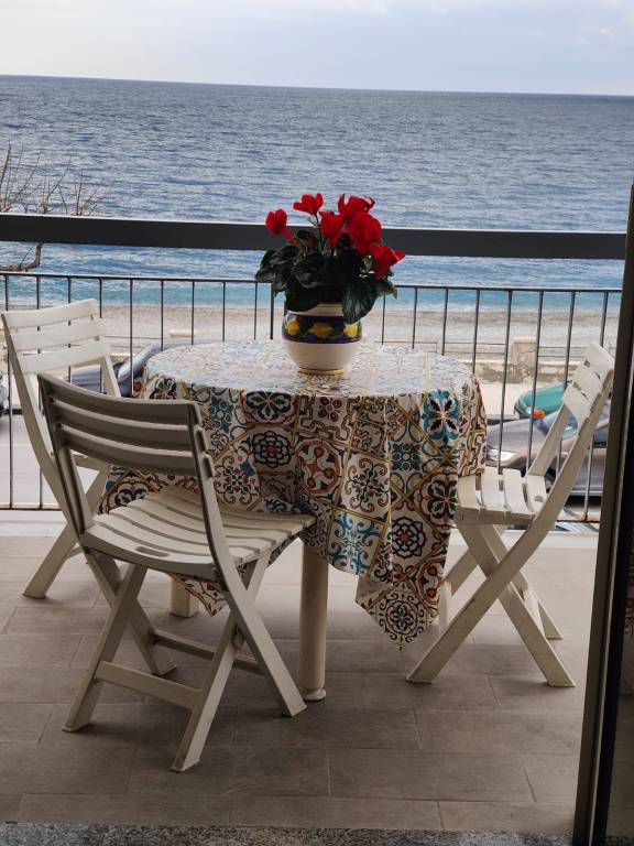 Ferienwohnung in Roccalumera, Santa Teresa di Riva f&uuml;r max. 5 Personen