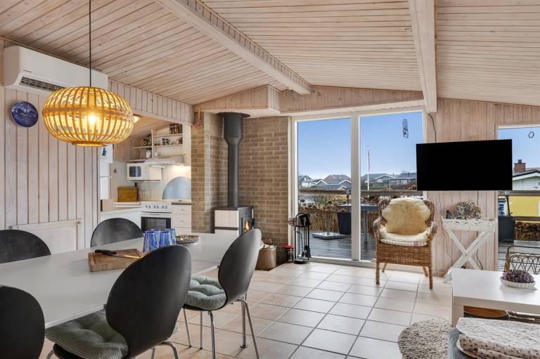 Fully equipped nice house with patio & grill | Sea view | Next to the beach | Dogs allowed — photo 3