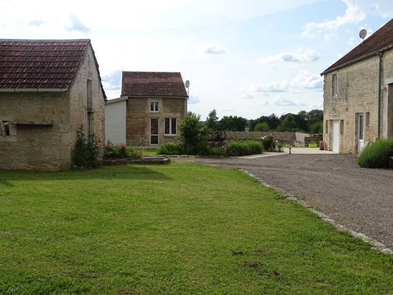 Gite with garden & terrace — photo 4