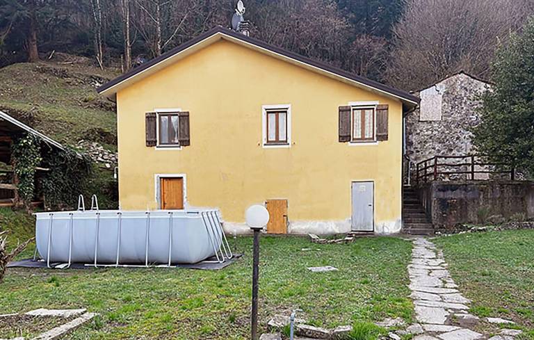 Casa Varese Ligure