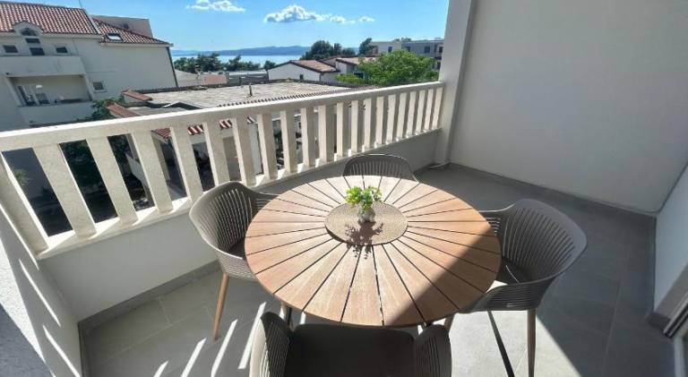 Holiday apartment with terrace — photo 5