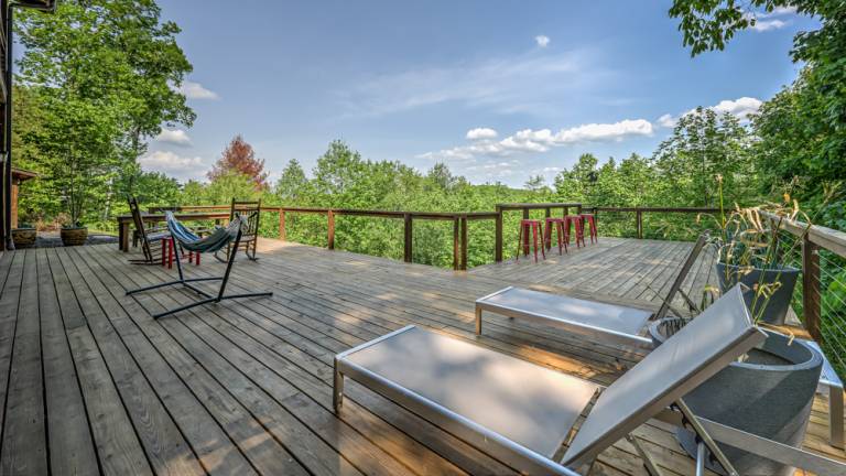 Endless Echo- Dog Friendly, Close to Activities, Party Porch! — photo 4
