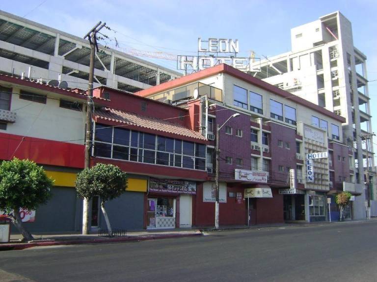 Hotel Leon — photo 4