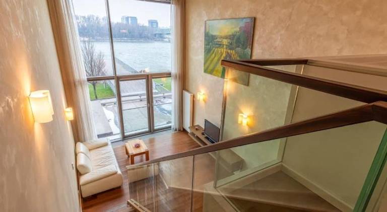 Luxury with Danube River View in Bratislava