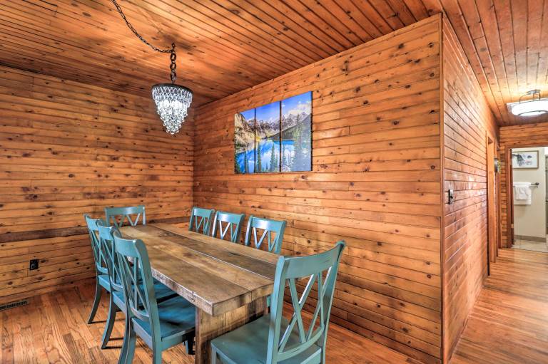 Secluded Cabin w/ Hot Tub, Game Room & Views! — photo 3