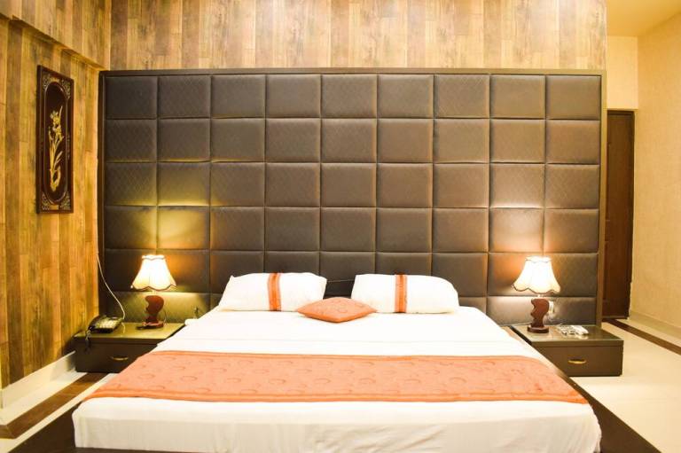Royal Inn Hotel