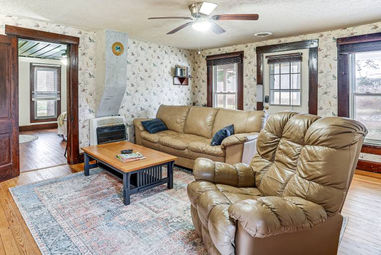 Pet-Friendly Home w/ River Access in Crothersville — photo 4