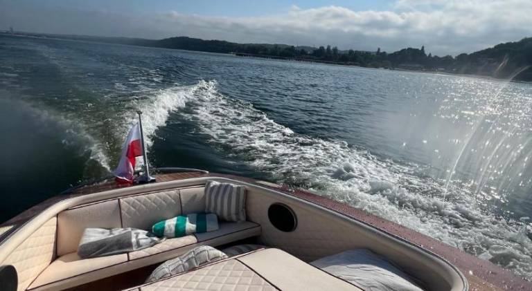 Boat with 1 room for 2 persons — photo 3