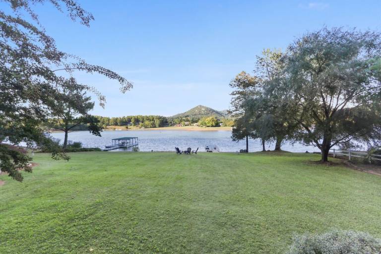 House Hiawassee