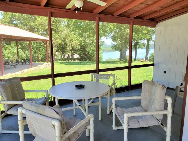Cabin Gamaliel