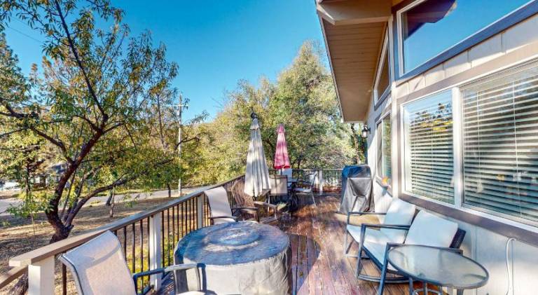 Charming vacation home | Pets are welcome — photo 4
