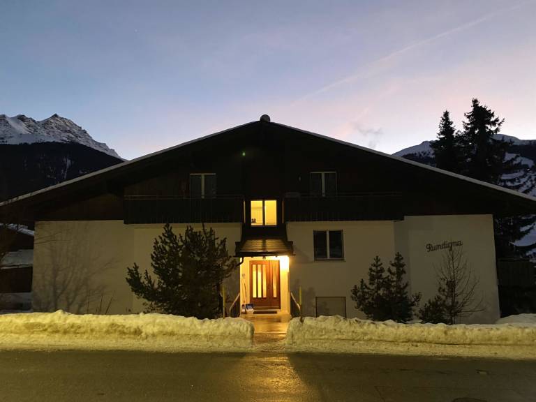 Ferienwohnung mit Hund inSavognin, Schweiz Schweiz f&uuml;r max. 4 Personen